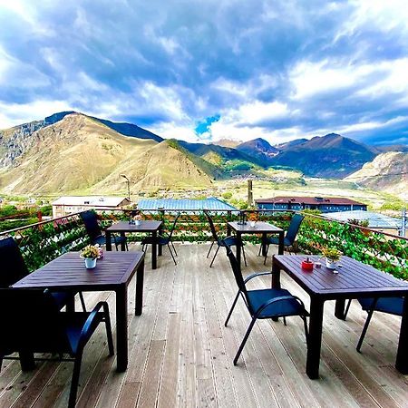 Hotel Kazbegi 1963 エクステリア 写真