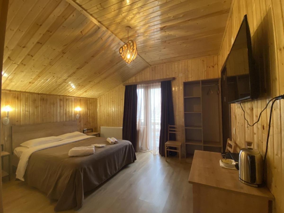 Hotel Kazbegi 1963 エクステリア 写真