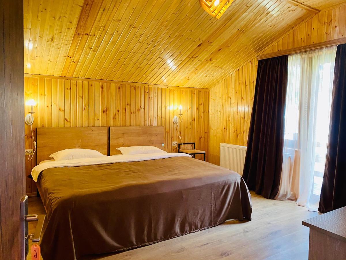 Hotel Kazbegi 1963 エクステリア 写真