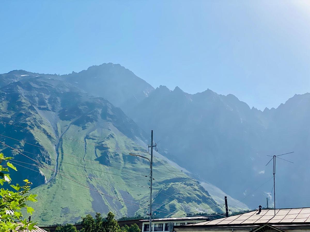 Hotel Kazbegi 1963 エクステリア 写真
