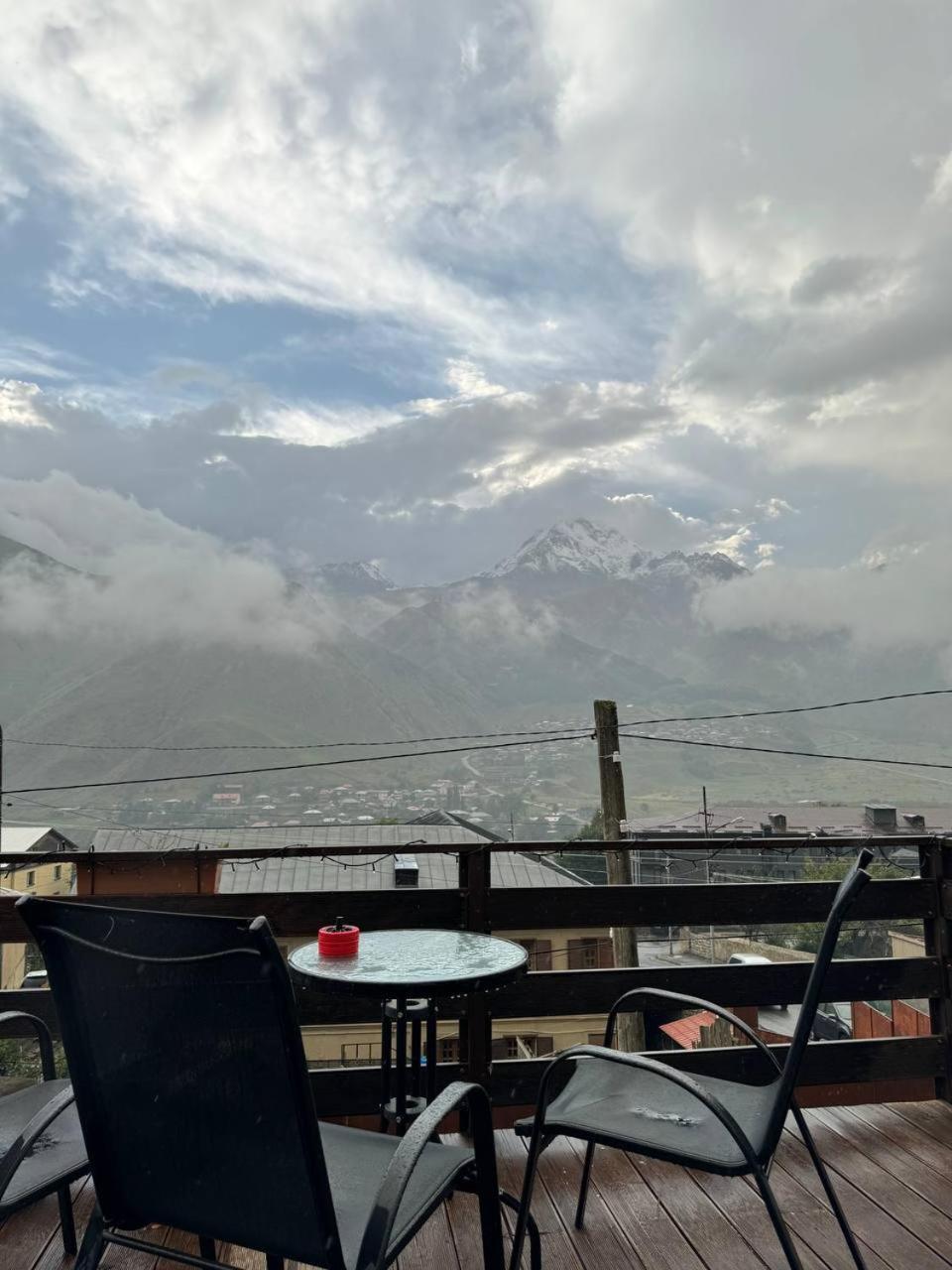 Hotel Kazbegi 1963 エクステリア 写真